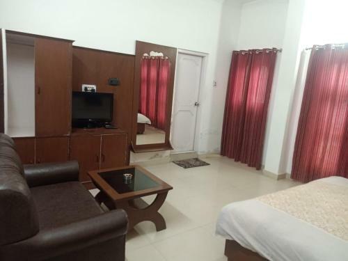 Hotel Vasundhara Palace