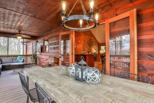 The Mason Jar At Ellijay