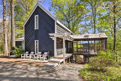 The Chalet On Sinclair With Dock And Kayaks!