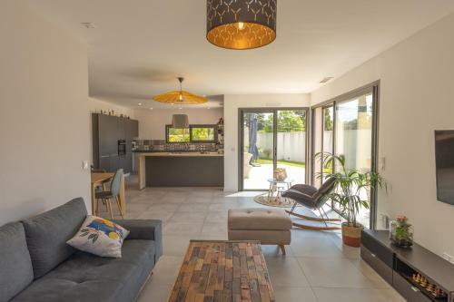 Villa Moderne, Piscine, 20 Min Plage