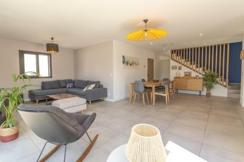 Villa Moderne, Piscine, 20 Min Plage