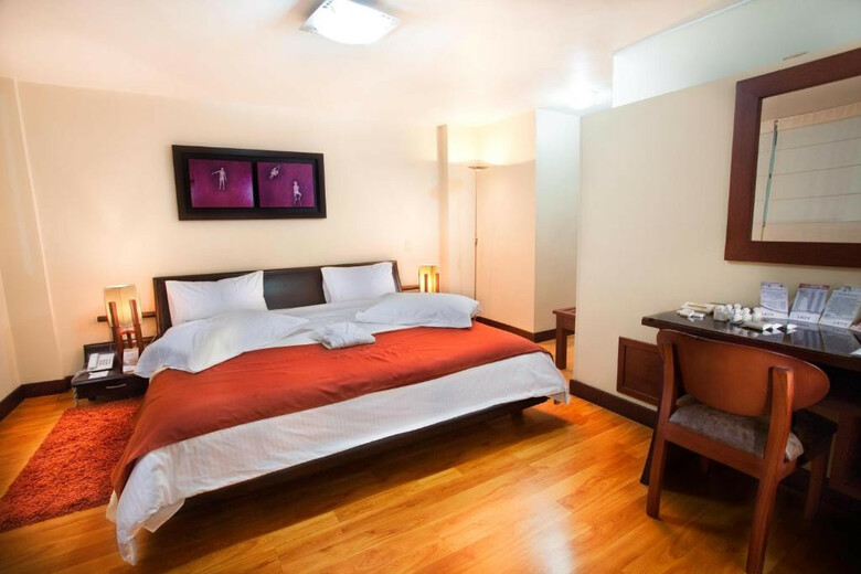 Loft Hotel
