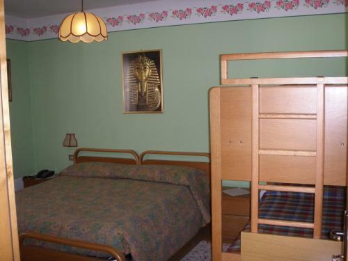 Hotel Albergo Ombrettola