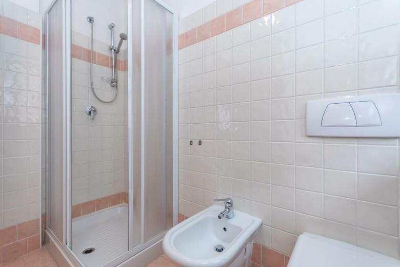 Apartamento Casa Brostolade