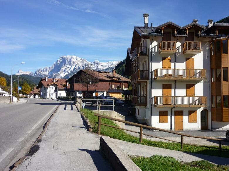 Apartamento Casa Brostolade
