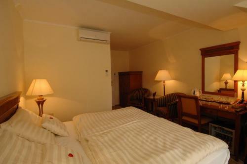 Hotel Romantik Eger