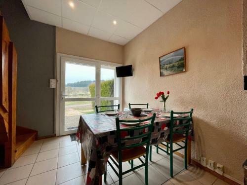 G�te Cayres, 2 Pi�ces, 5 Personnes - Fr-1-582-340