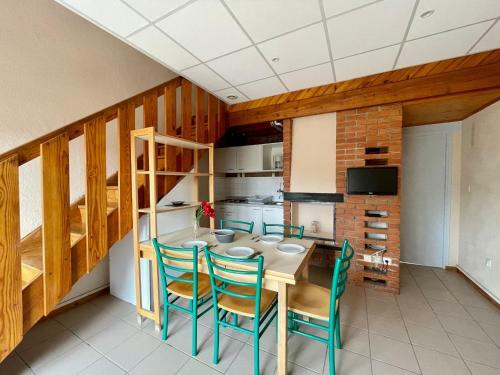 G�te Cayres, 3 Pi�ces, 7 Personnes - Fr-1-582-341