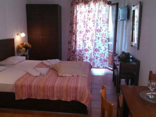 Hotel Fotula Studios