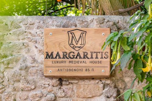 Apartamento Margaritis Luxury Medieval House
