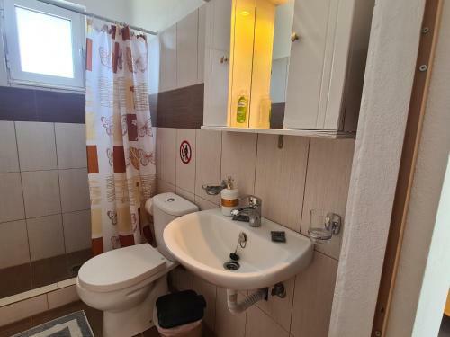 Apartamento Zografos Studios Haraki