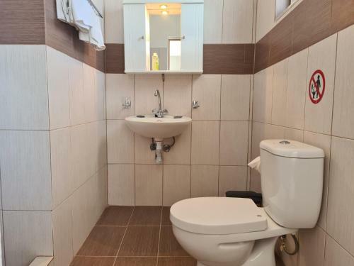 Apartamento Zografos Studios Haraki