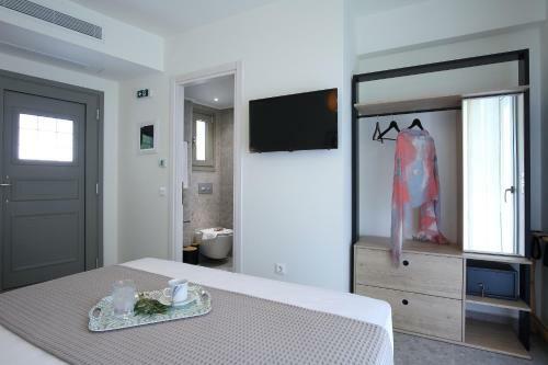 Apartamento Almyra Seafront Residence