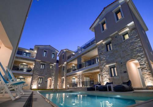 Moments Apartment C2 Walking Distance From The Beach!