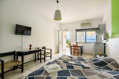 Hostal Angela Apartments New Listing