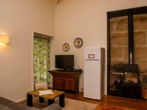 Holiday Home In Carrazeda De Ansi�es With Private Terrace