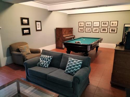 Bucolic And Elegant Townhouse Near Oporto