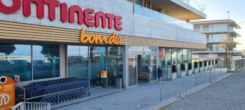 Apartamento T0 - Edif�cio Uno Al Mar