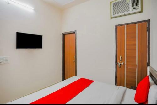 Hostal Hotel Staybird Inn
