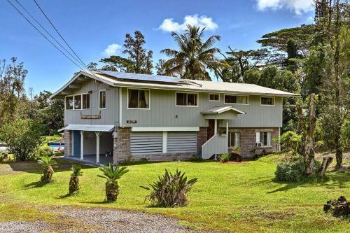 Keaau Apartment On Beautiful Acre With Pool And Deck!