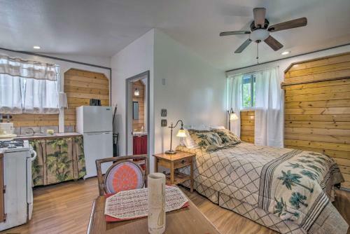 Apartamento Cozy Pahoa Hideaway Near Black-sand Beaches!