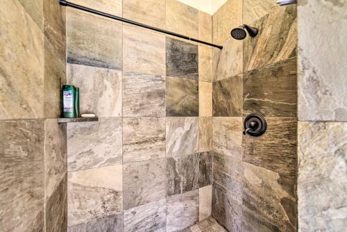 Apartamento Alluring Lahaina Condo With Walkable Location!