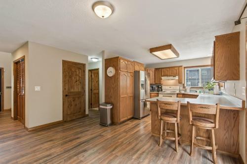 Ash Avenue Abode
