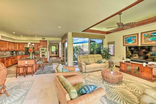 Tropical Escape With Pool Access, 1 Mi To Beach