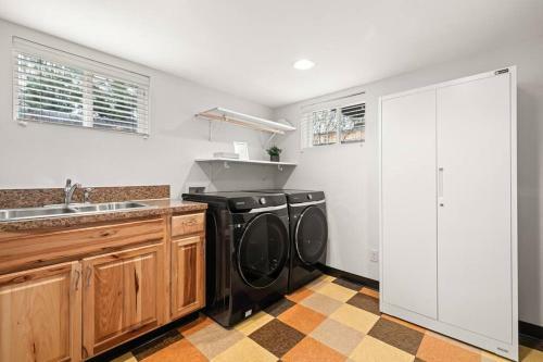 North End Retreat - Bikes -bbq - 3 Bedroom - 2 Bath