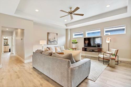 Outstanding Meridian 3 Bedroom Custom Home In Central Meridian