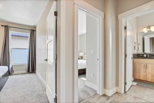 Outstanding Meridian 3 Bedroom Custom Home In Central Meridian