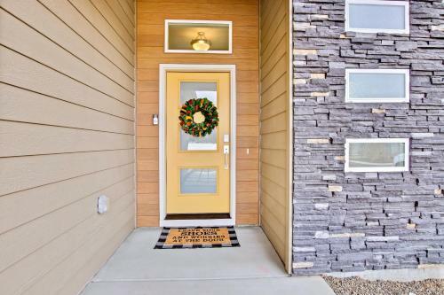 Outstanding Meridian 3 Bedroom Custom Home In Central Meridian