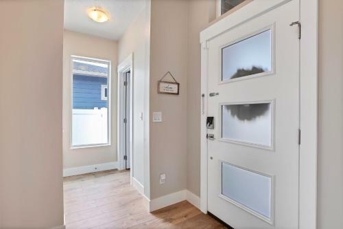 Outstanding Meridian 3 Bedroom Custom Home In Central Meridian