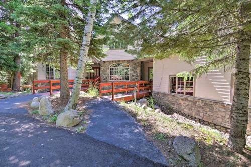 Spring Mountain Manor By Casago Mccall - Donerightmanagement