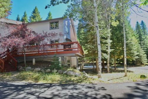 Spring Mountain Manor By Casago Mccall - Donerightmanagement