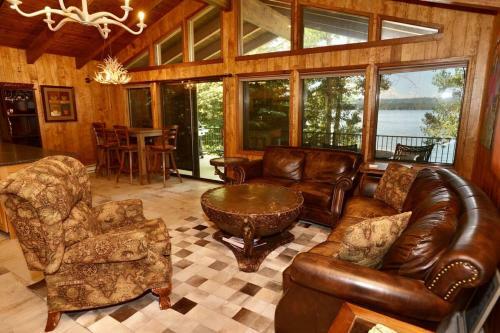 Mccall Lakefront Oasis By Casago Mccall - Donerightmanagement