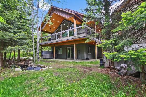 Magic Mccall Cabin And Studio For Larger Groups