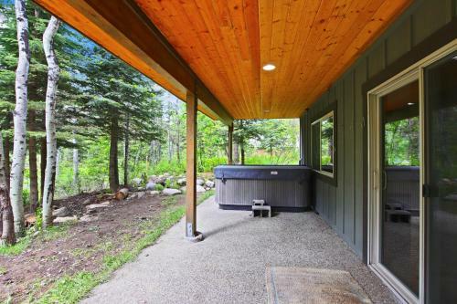 Magic Mccall Cabin And Studio For Larger Groups
