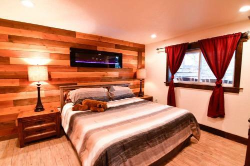 The Bear Den By Casago Mccall - Donerightmanagement