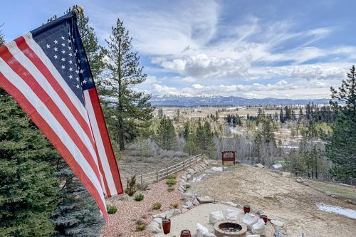 River And Mountain View Retreat