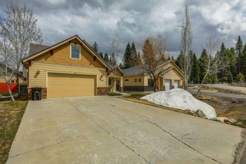 Deer Ridge By Casago Mccall - Donerightmanagement