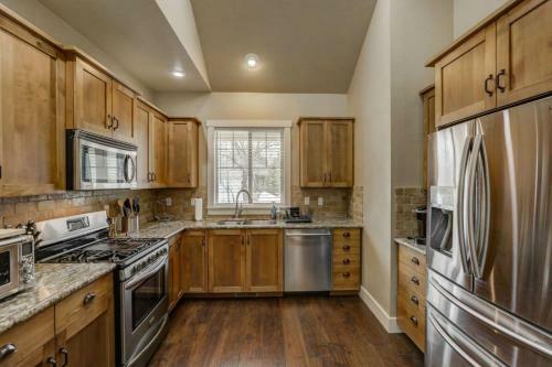 Deer Ridge By Casago Mccall - Donerightmanagement