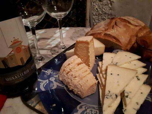 La Cuevona De Guitiriz