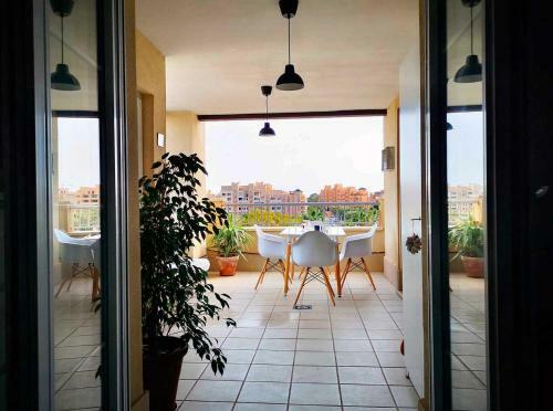 Apartamento En 1� L�nea Residencial Las Arenas