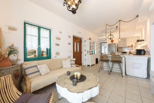 Seaside Villa Glyfa Paros