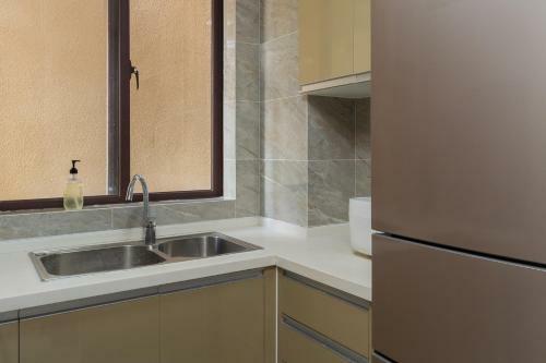 Locals Apartment House 05