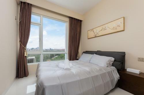 Locals Apartment House 01