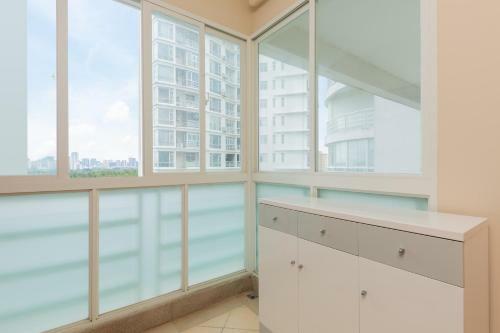Locals Apartment House 01