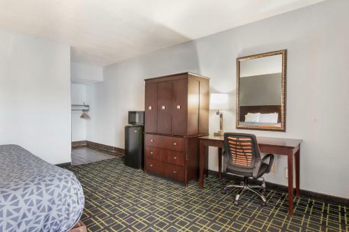 Hotel One Life Studios