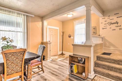 Charming Fort Wayne Home About 1 Mi To Downtown!